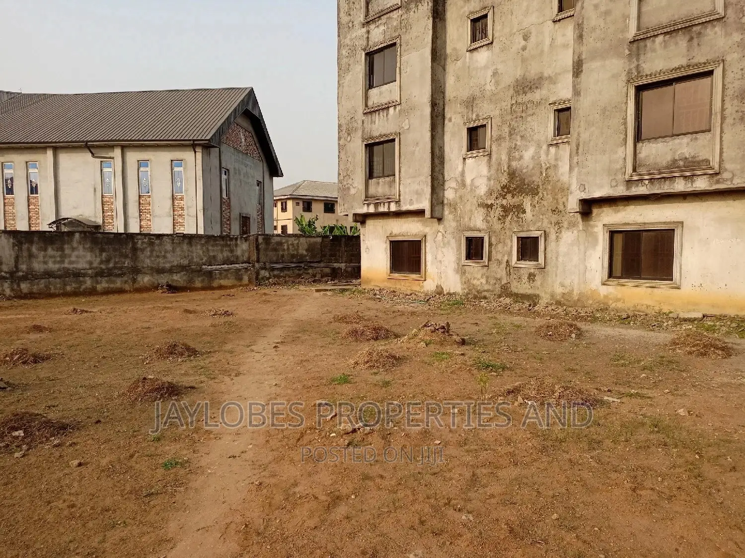 3bdrm Block of Flats in Miracle Estate, Obio-Akpor for Sale