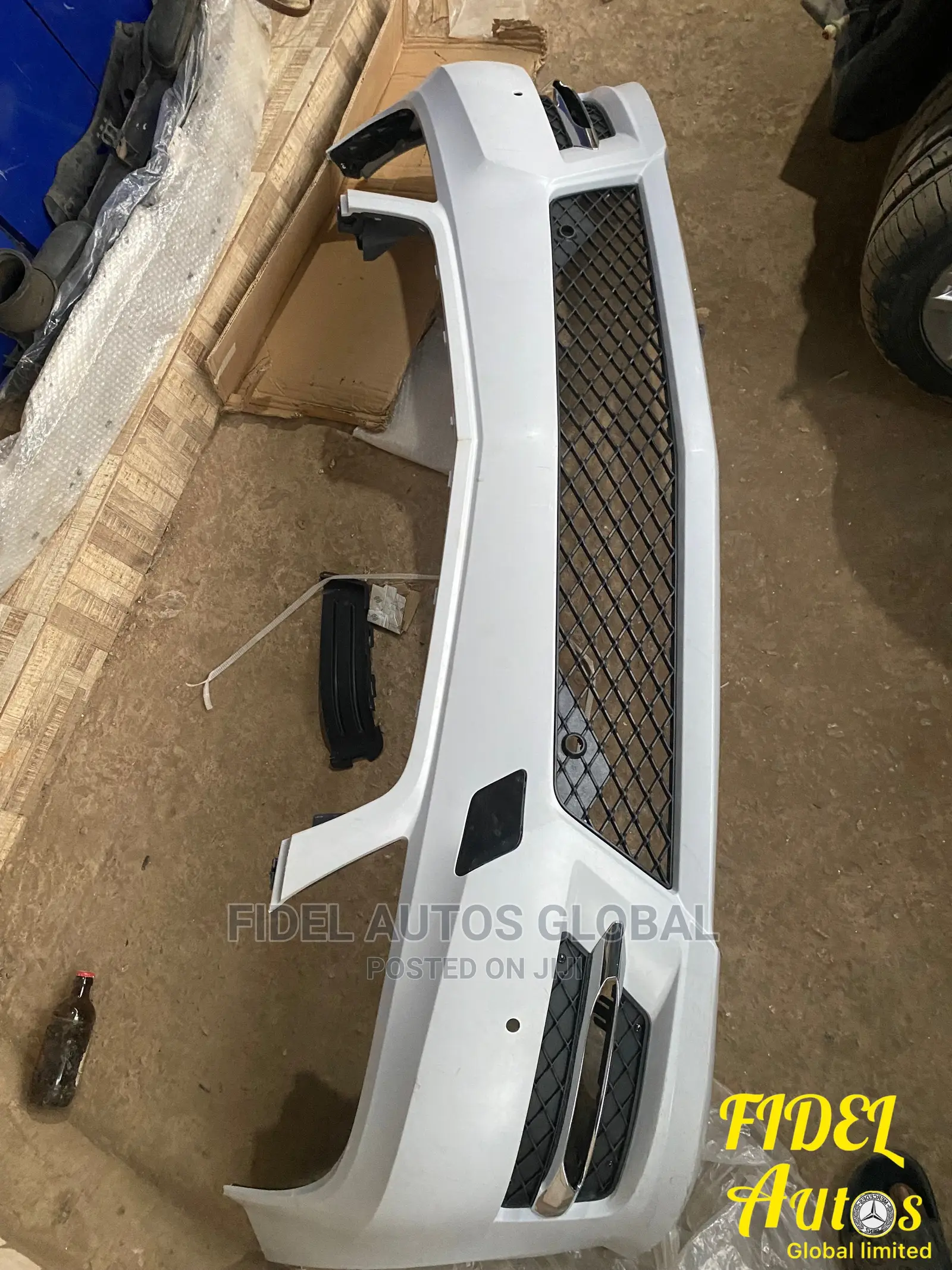 C300 2013 Front Bumper W204