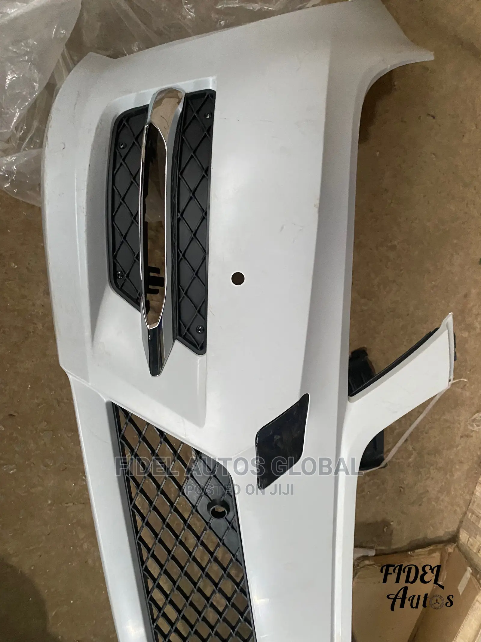 C300 2013 Front Bumper W204