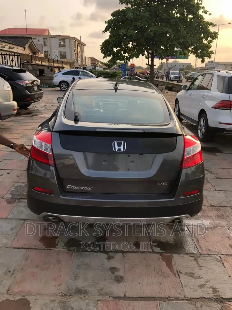Honda Accord Crosstour EX-L w/Navigation AWD 2013 Gray