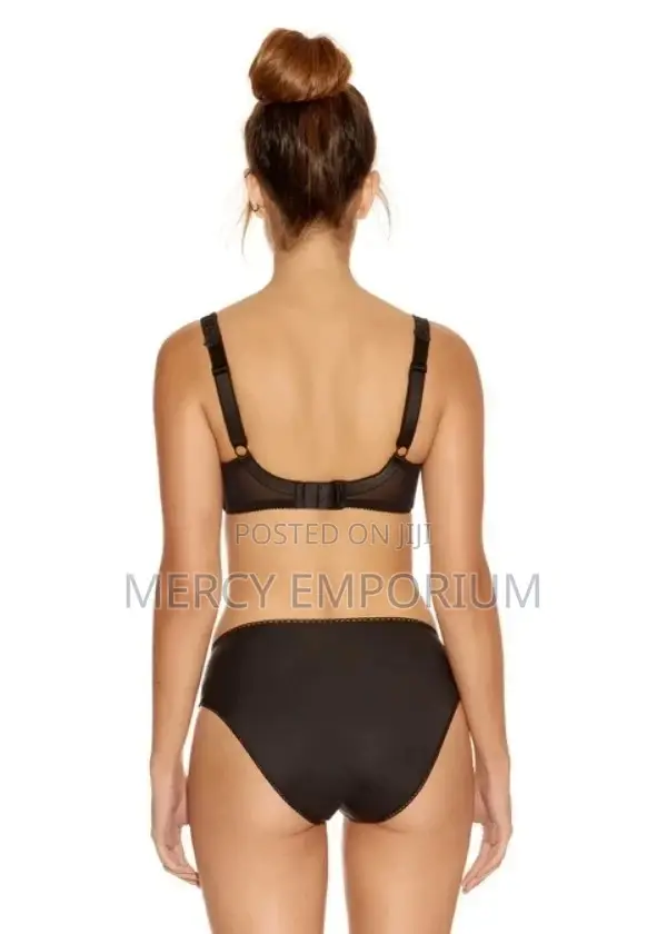 Black Non Padded Bra. Size 34F Black Bra. Full Cup Bra