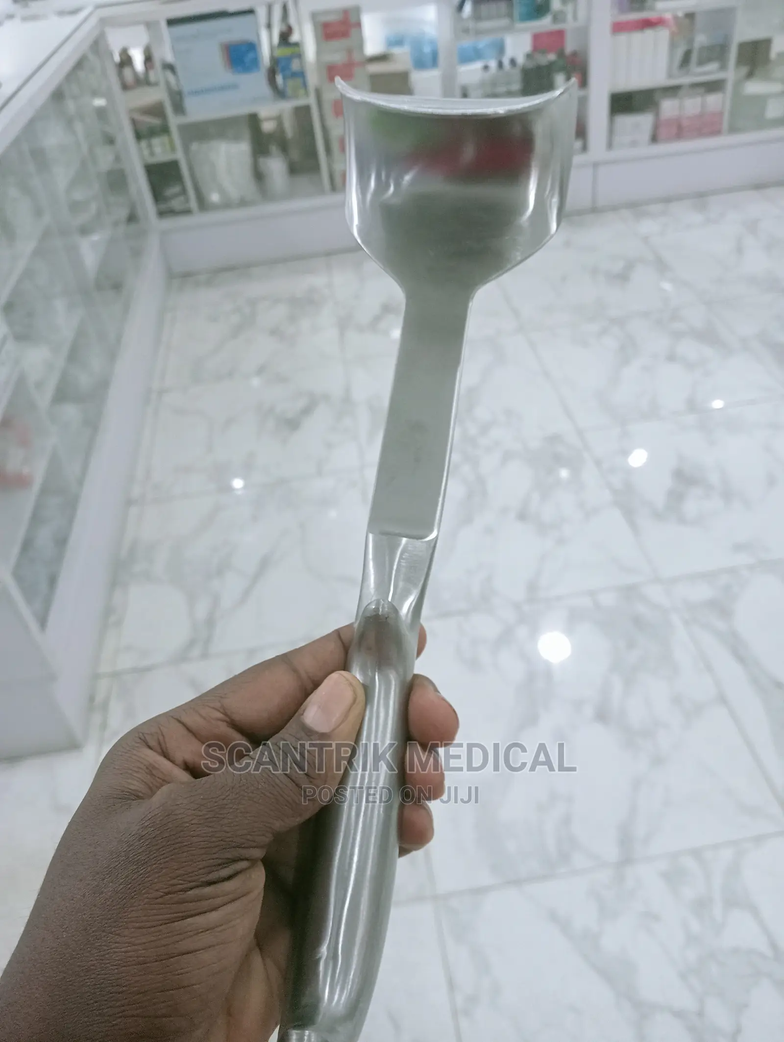 Hospital Doyen Retractor