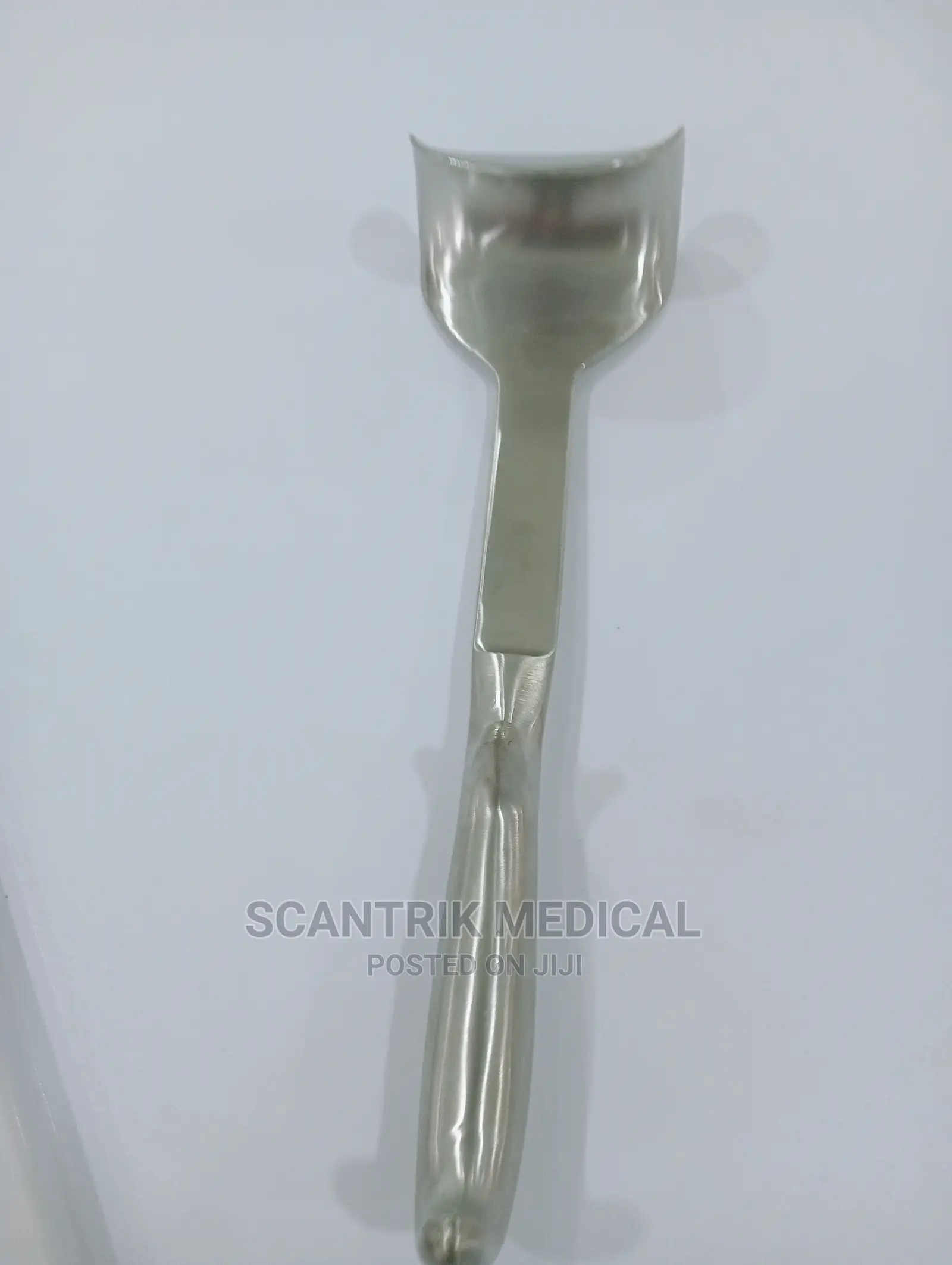 Surgical Instrument Doyen Retractor