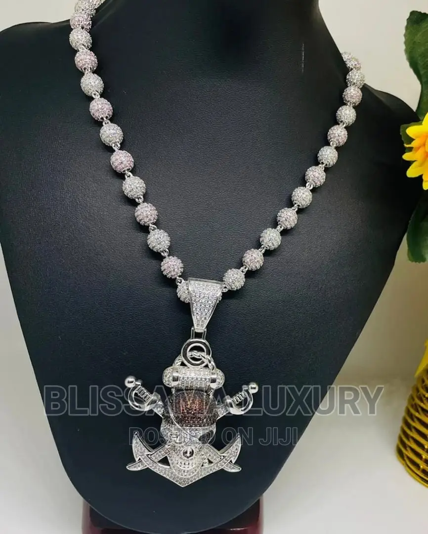 Luxury Iced Out Chain and Pendant
