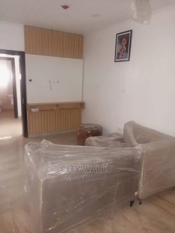 Mini Flat in Chevy View Estate, Chevron for Sale