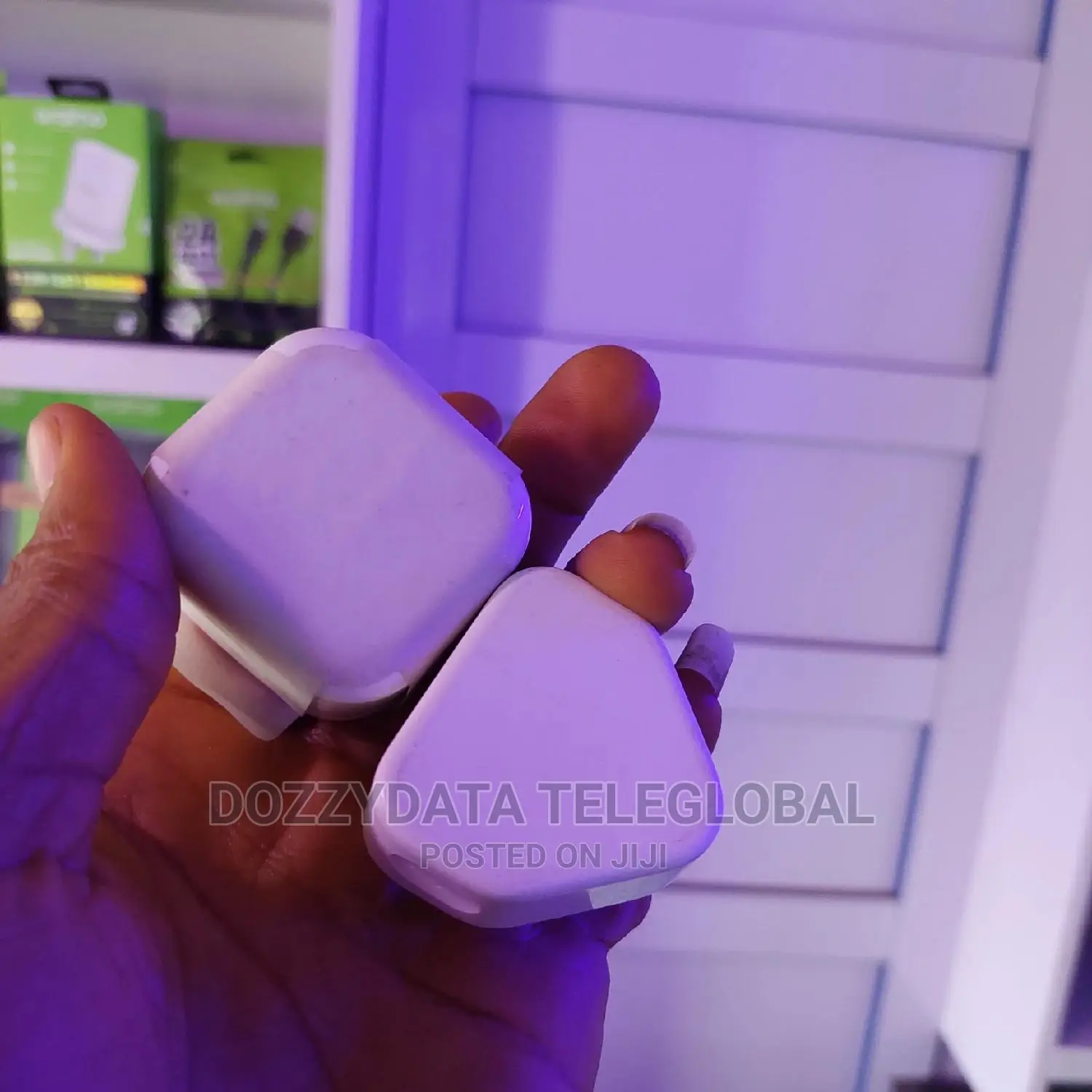 20W USB-C Power Adapter