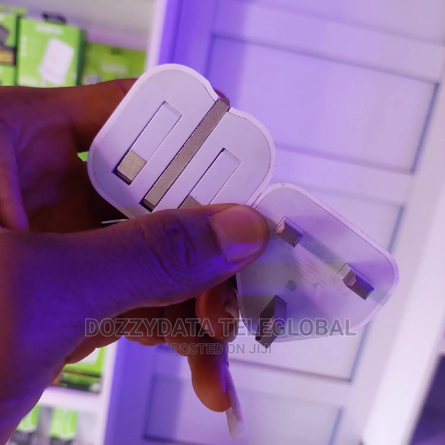 20W USB-C Power Adapter