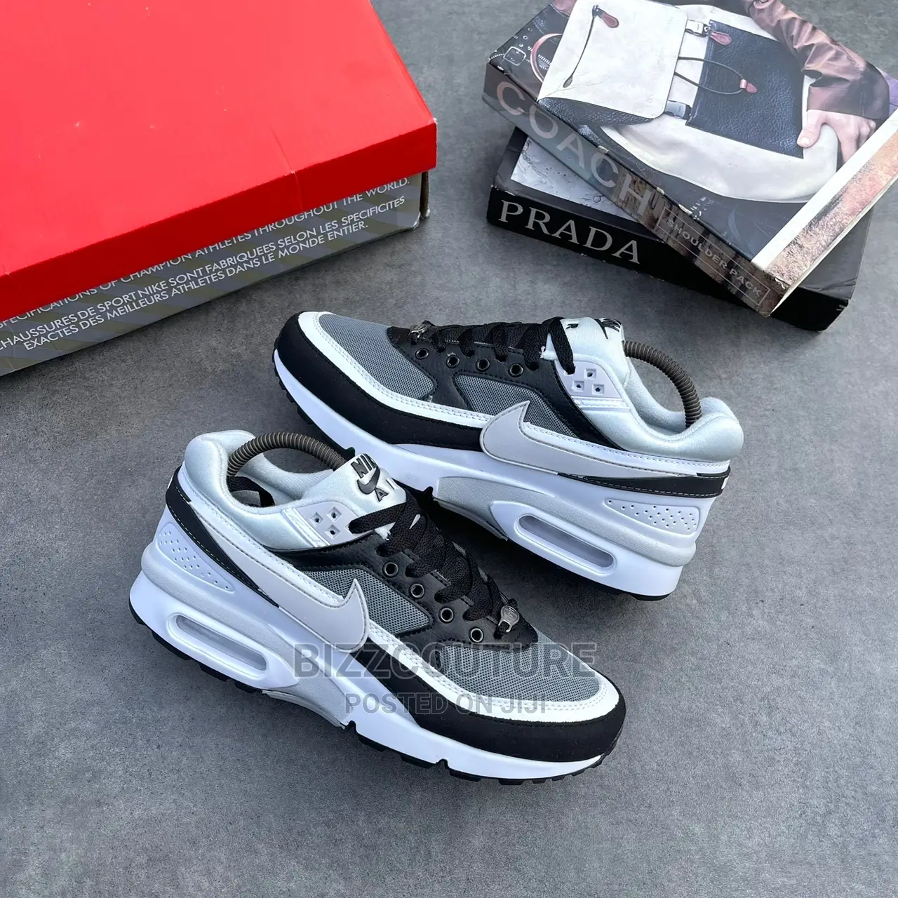 Original NIKE Air BW Lonysneakers Availabler in Store