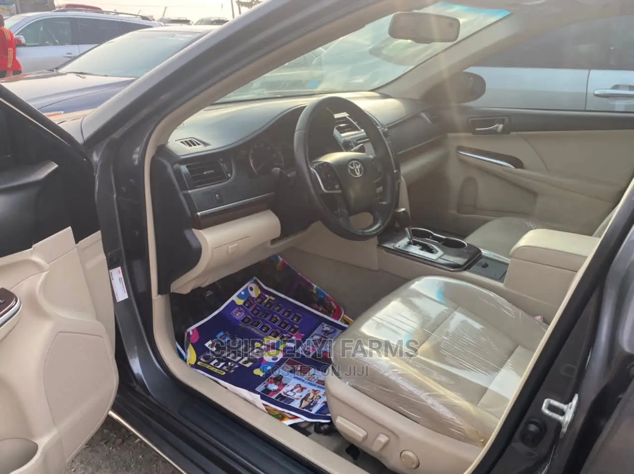 Toyota Camry XLE 4dr Sedan (2.5L 4cyl 6A) 2013 Gray