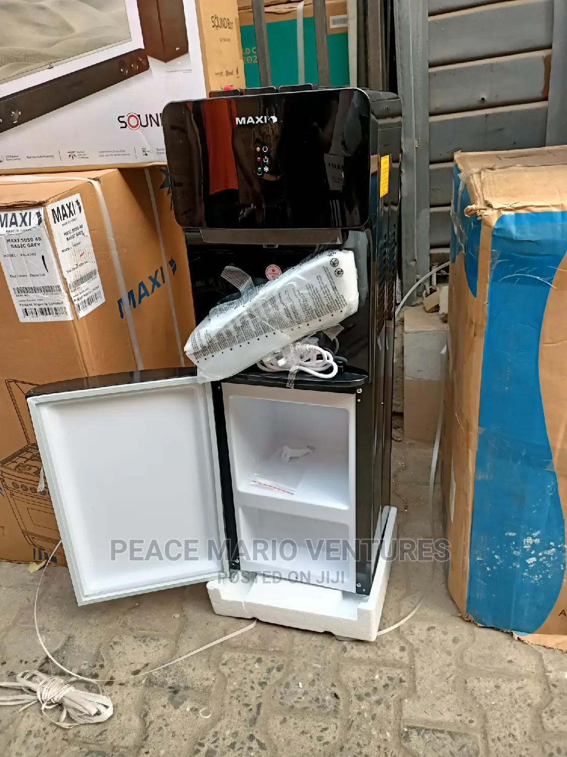 Maxi Hot And Cold Water Dispenser With 3taps And Child Lock