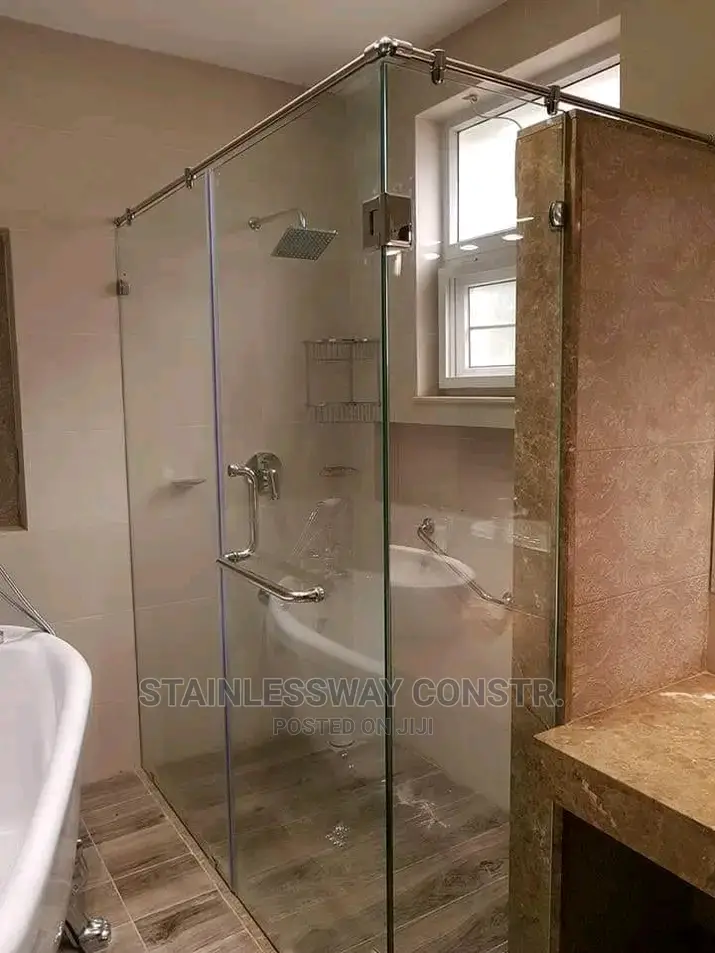 Shower Cubicle G-T-G