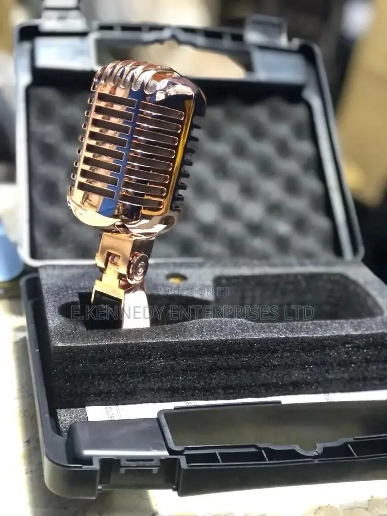 Classic Retro Vintage Style Studio Microphone (Gold)