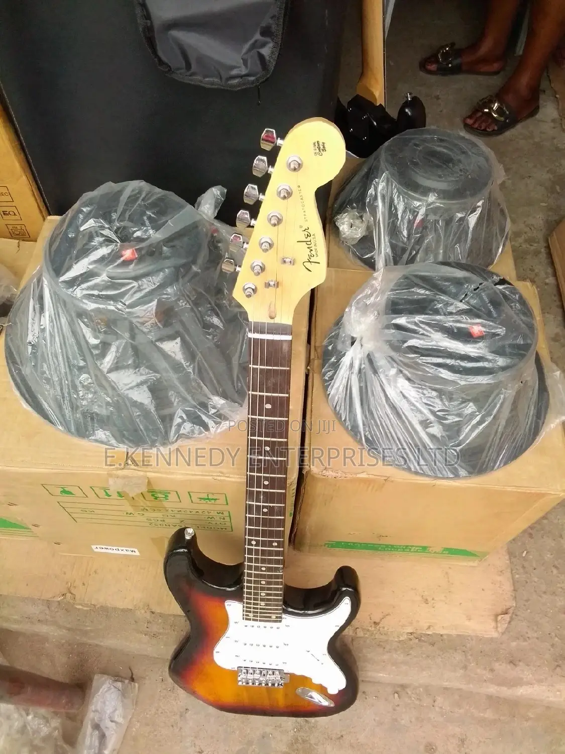 Professional Fender Electric Lead Guitar With Stand
