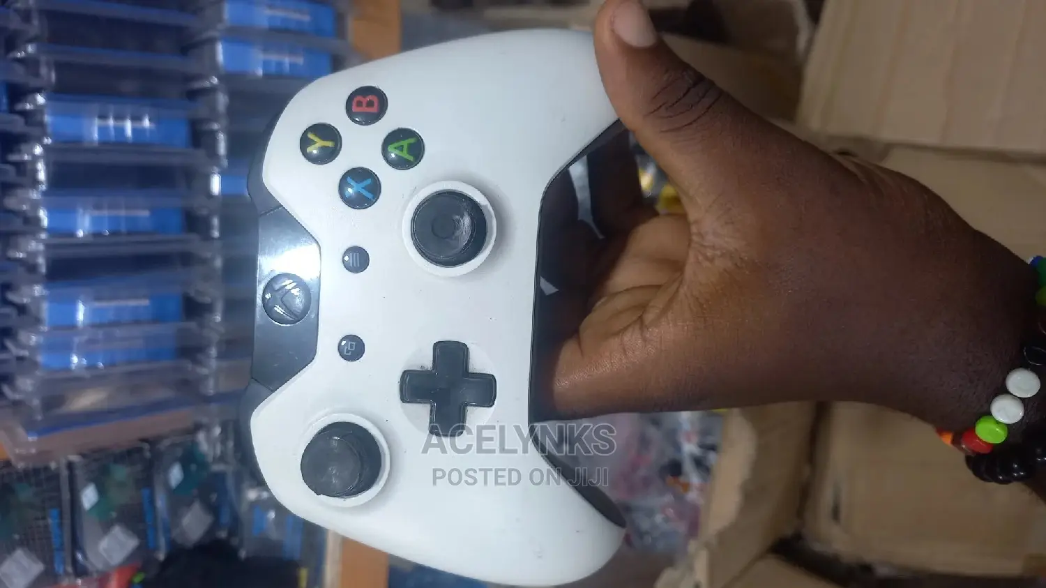 White Xbox One