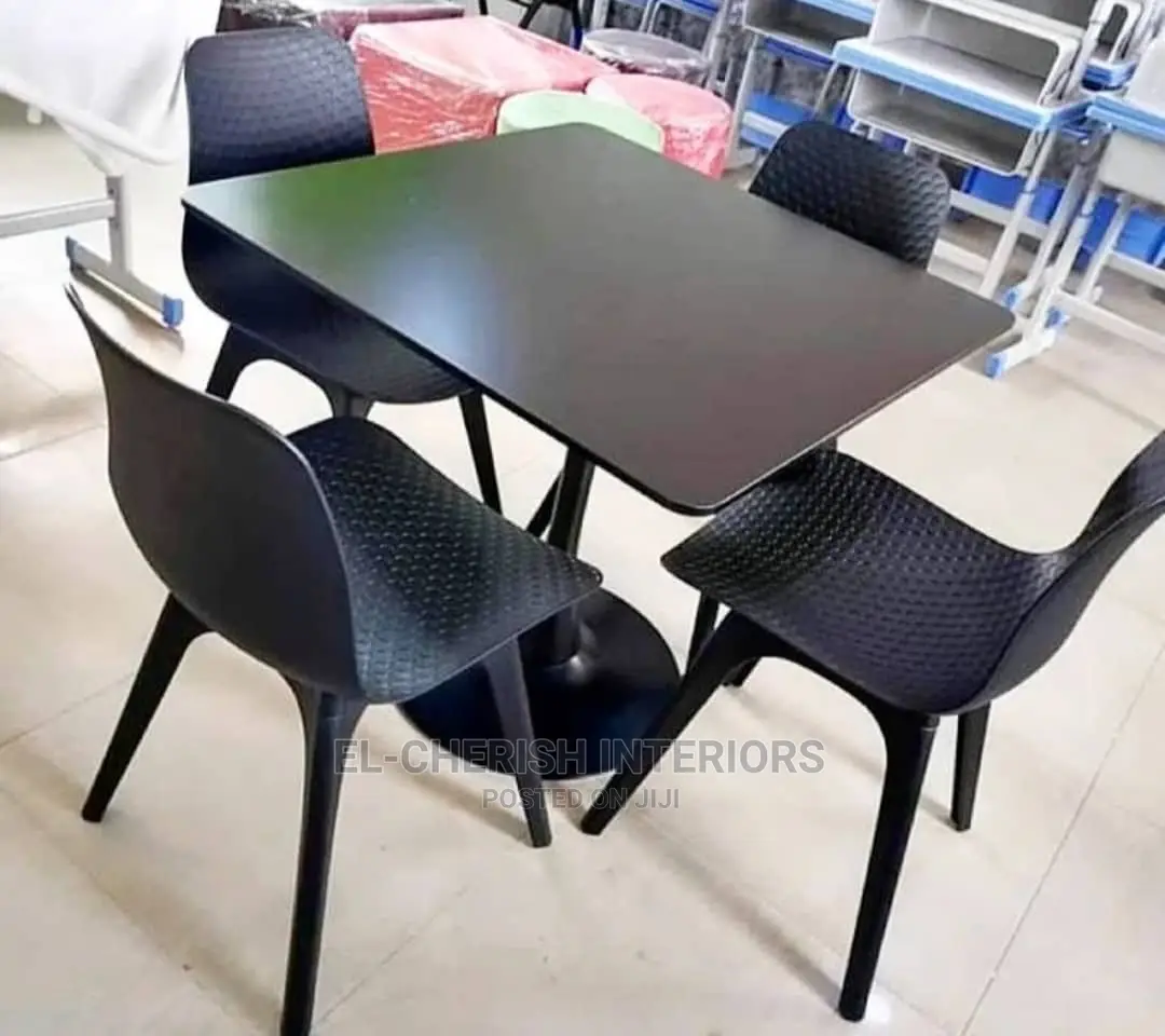 Supper Class Dining Table