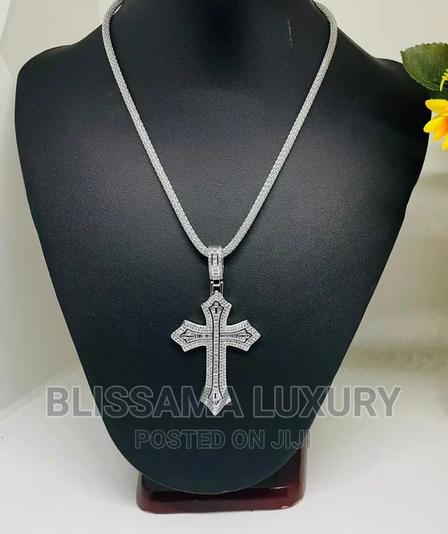 Quality Steel Chain and Ice Pendant