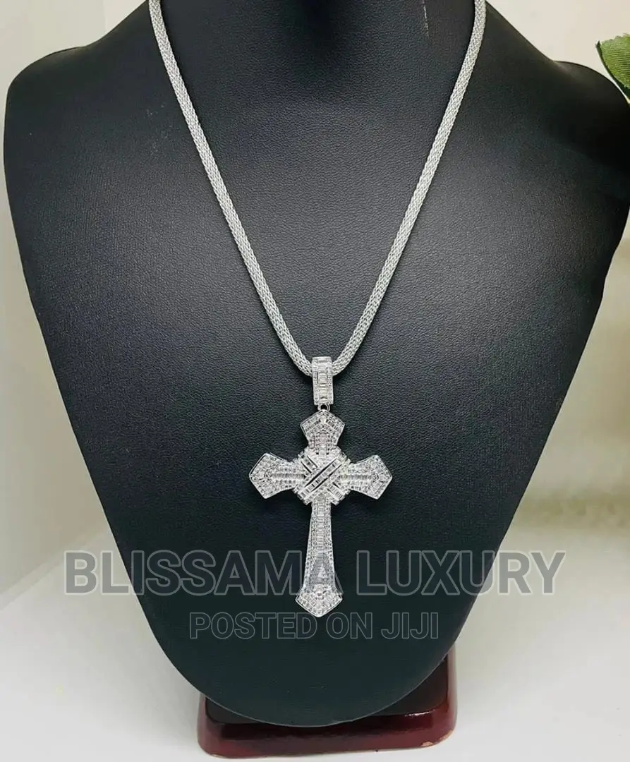 Quality Steel Chain and Ice Pendant
