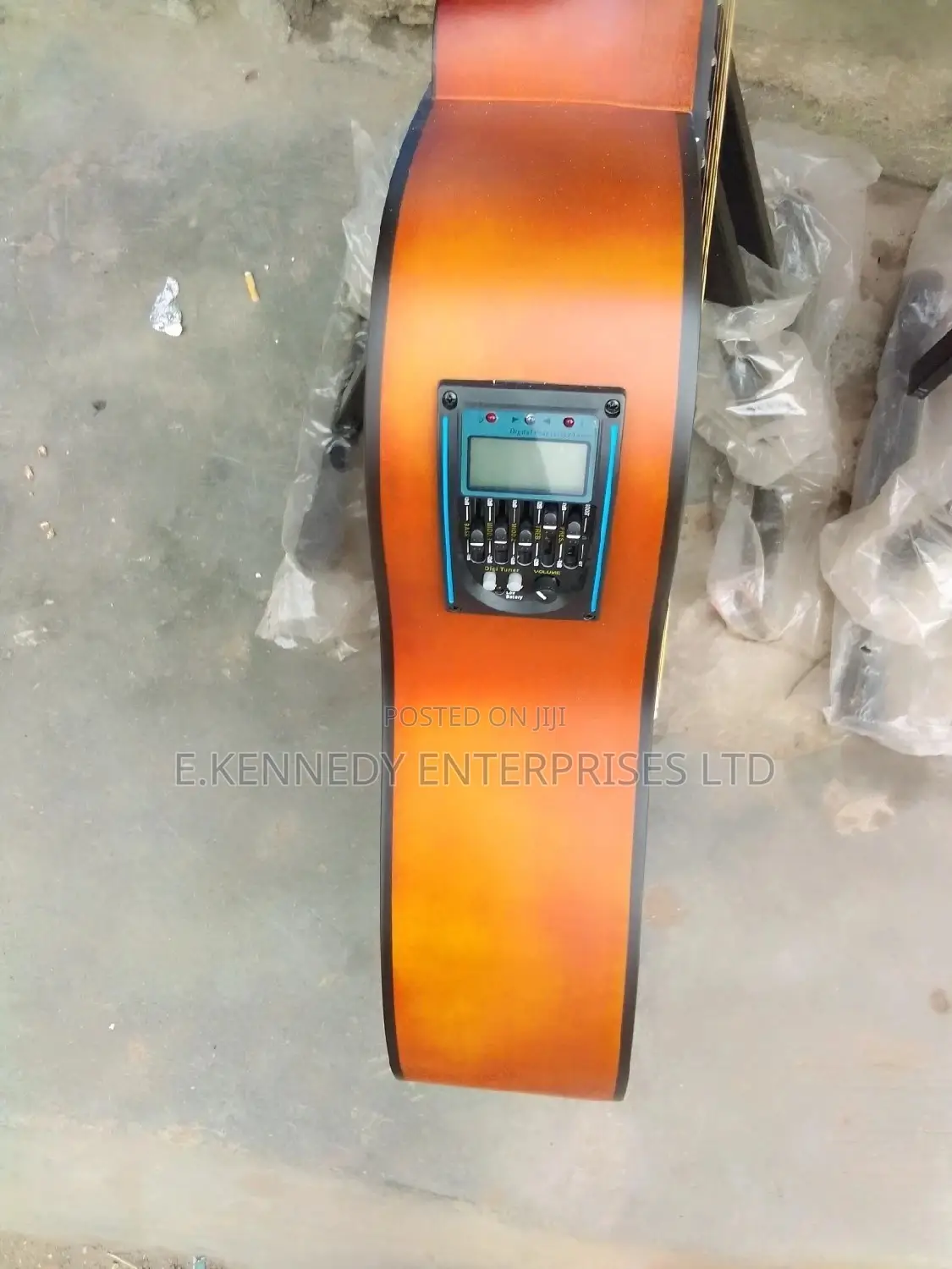 Professional Semi Acoustic Guitar With 5-Bands Eq