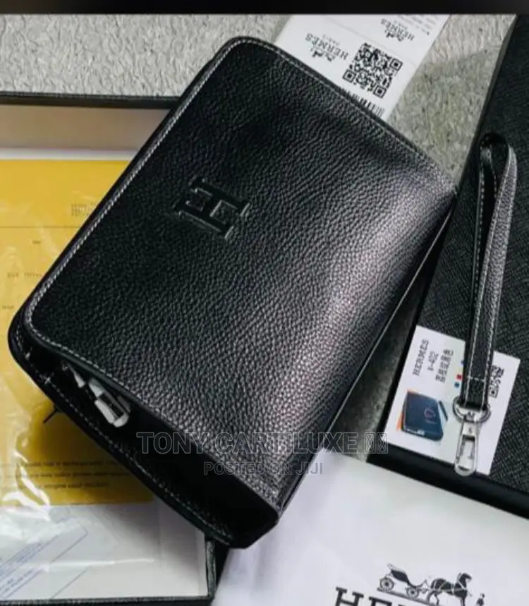 Fully Boxed Designer LEATHER Hand Wallet/Purse Men - Women