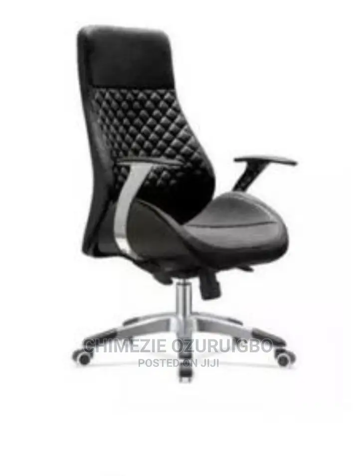 Black Executive Leather Swivel Chair