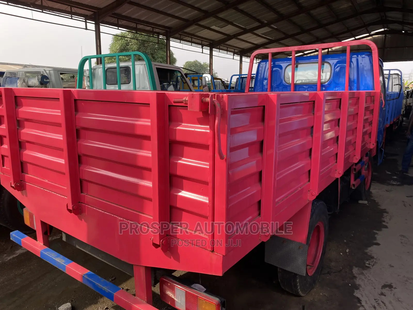 NISSAN Cabstar