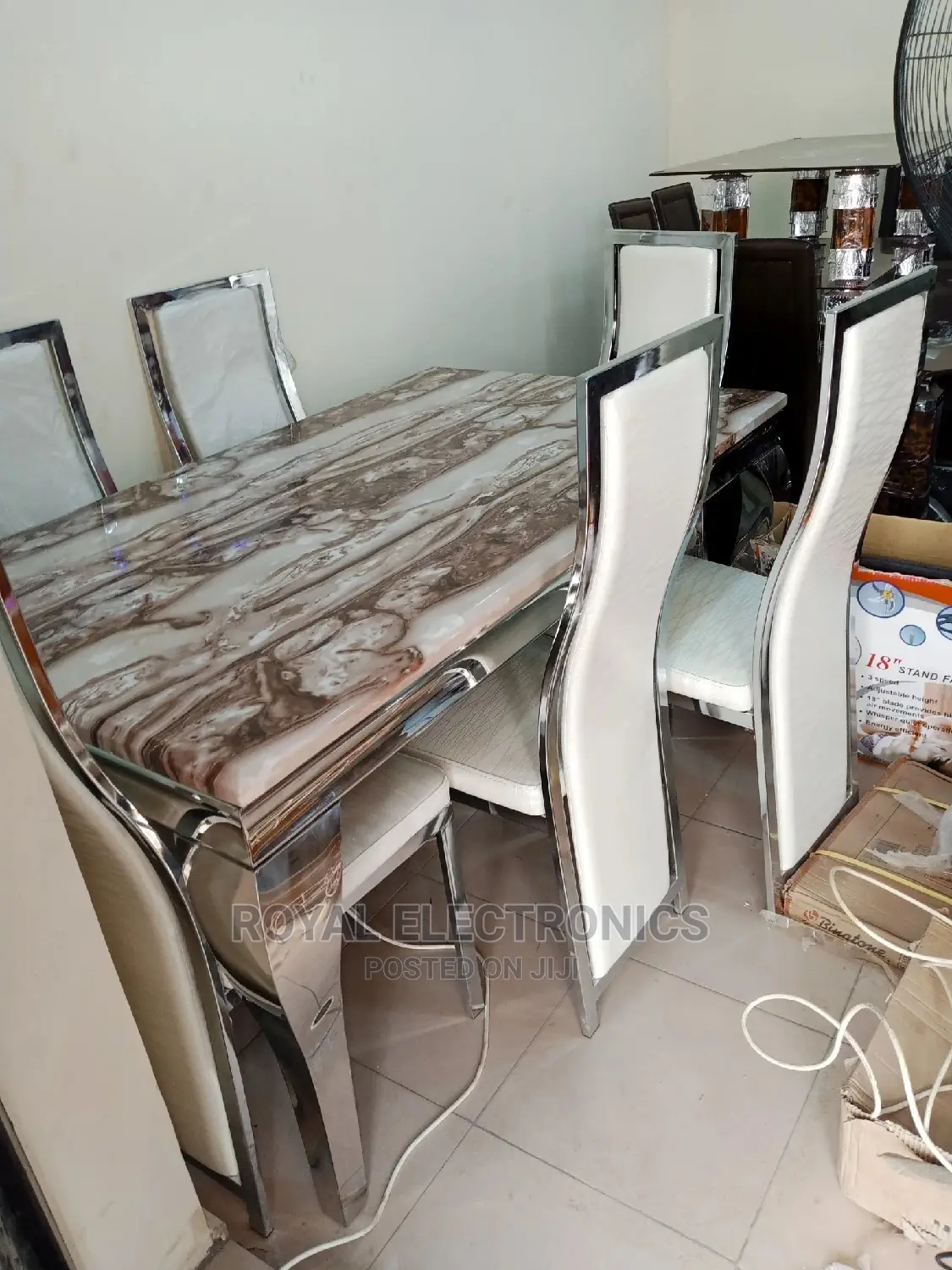 Brand New Dinning Set With 6 Chairs With Complete Mable Set