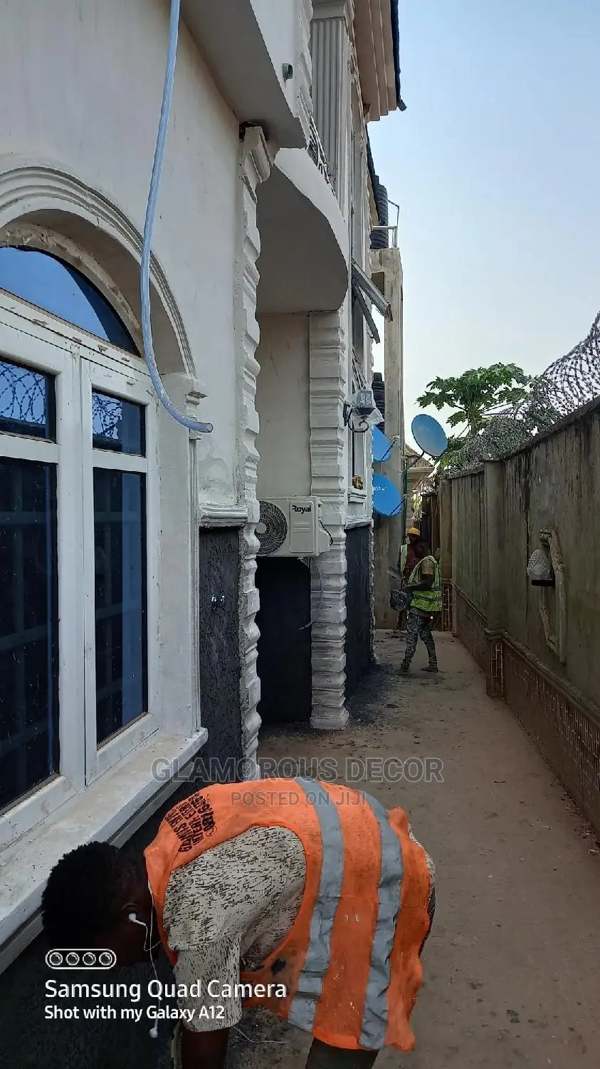 Professional House Paintings/Wall Screeding!/Tyrolean