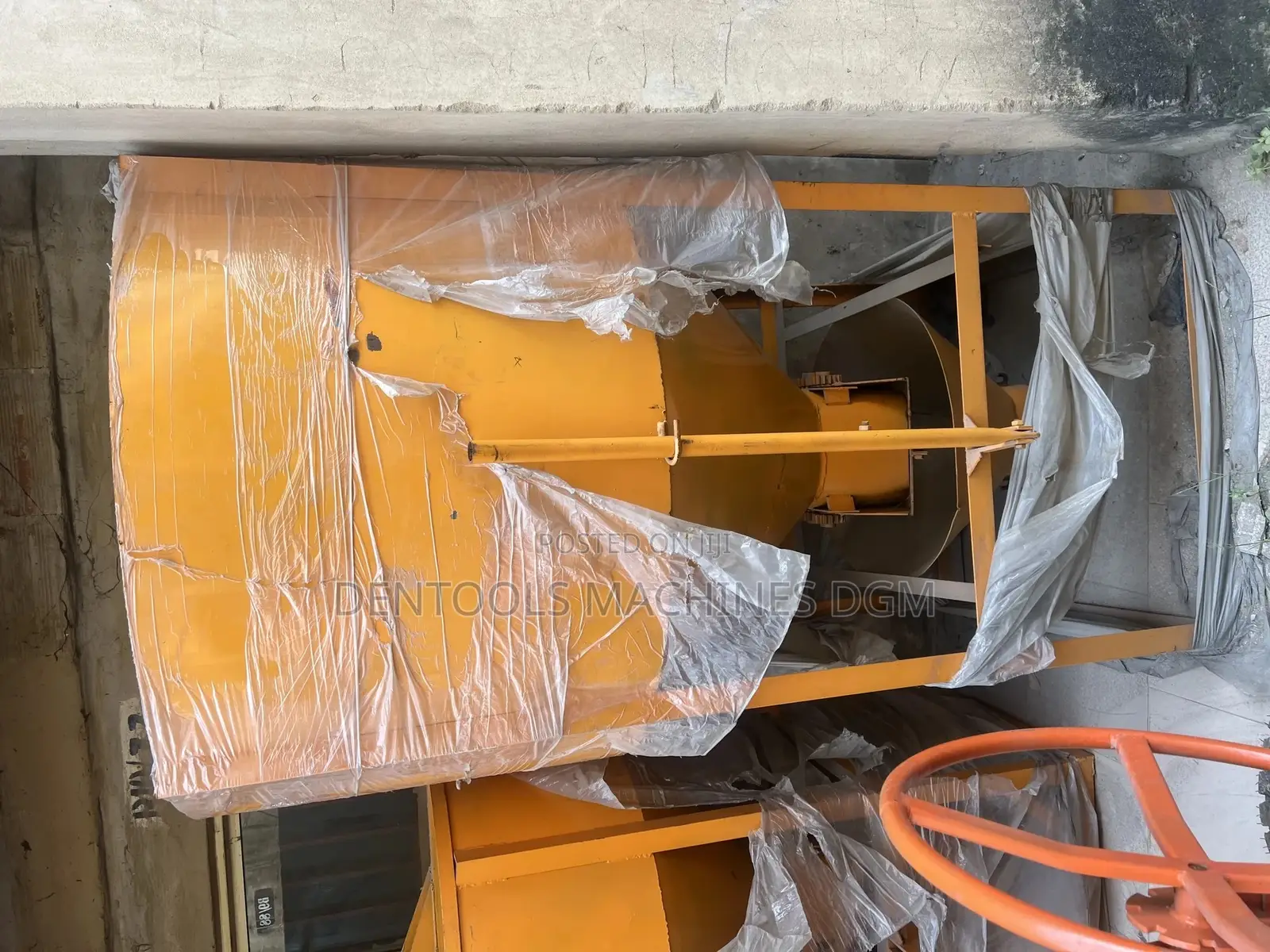 Concrete Bucket 1000L