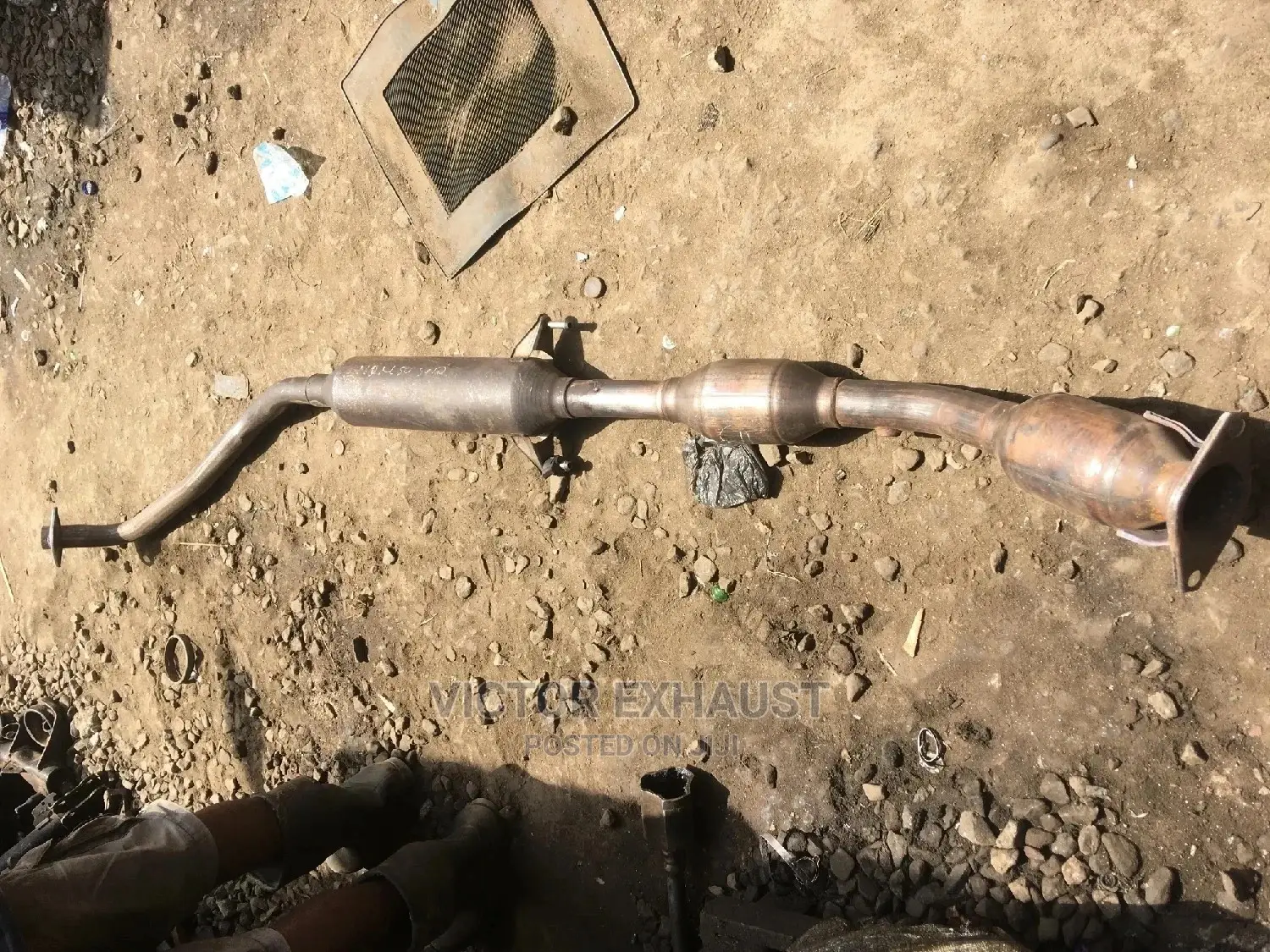 Complete Catalyst Converter Toyota Corolla 2005 Model