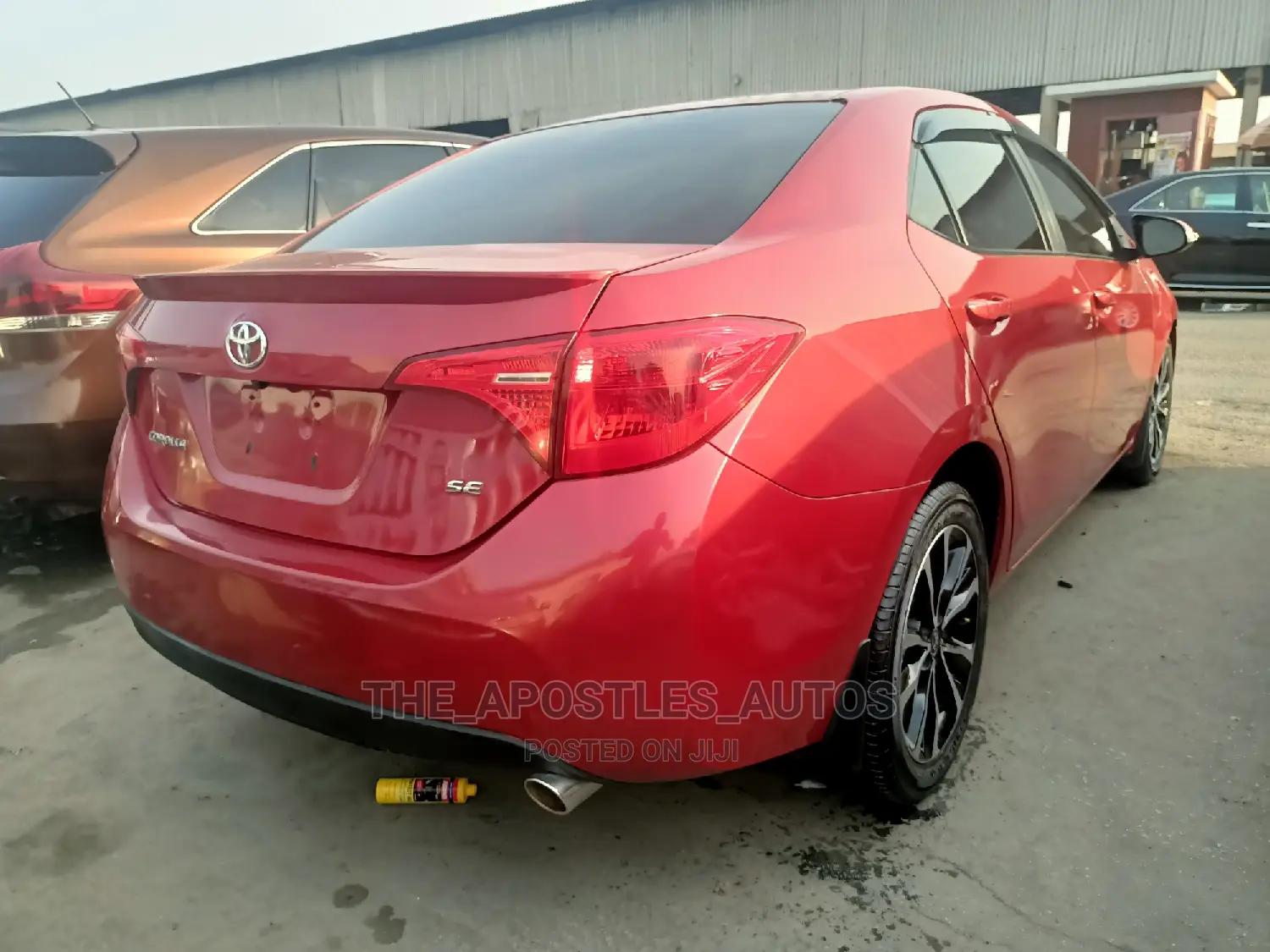 Toyota Corolla SE (1.8L 4cyl 2A) 2018 Red