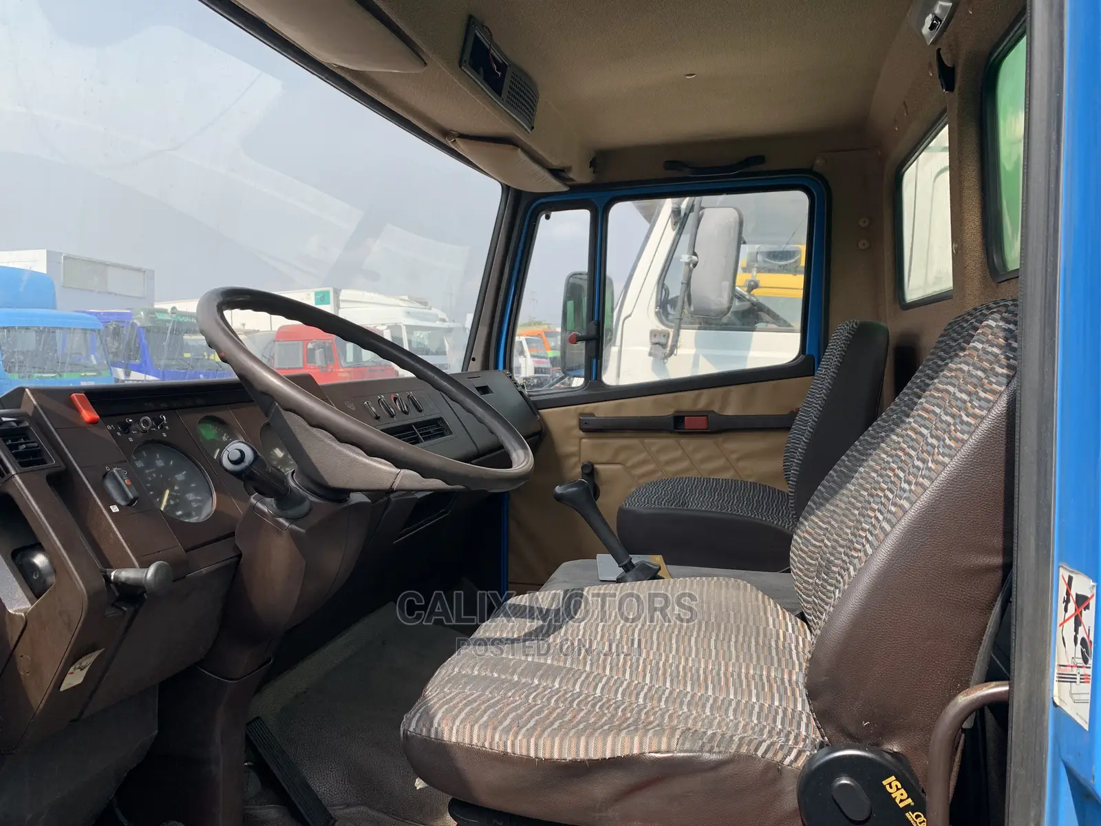 Foreign Used Mercedes Benz 814 Truck.