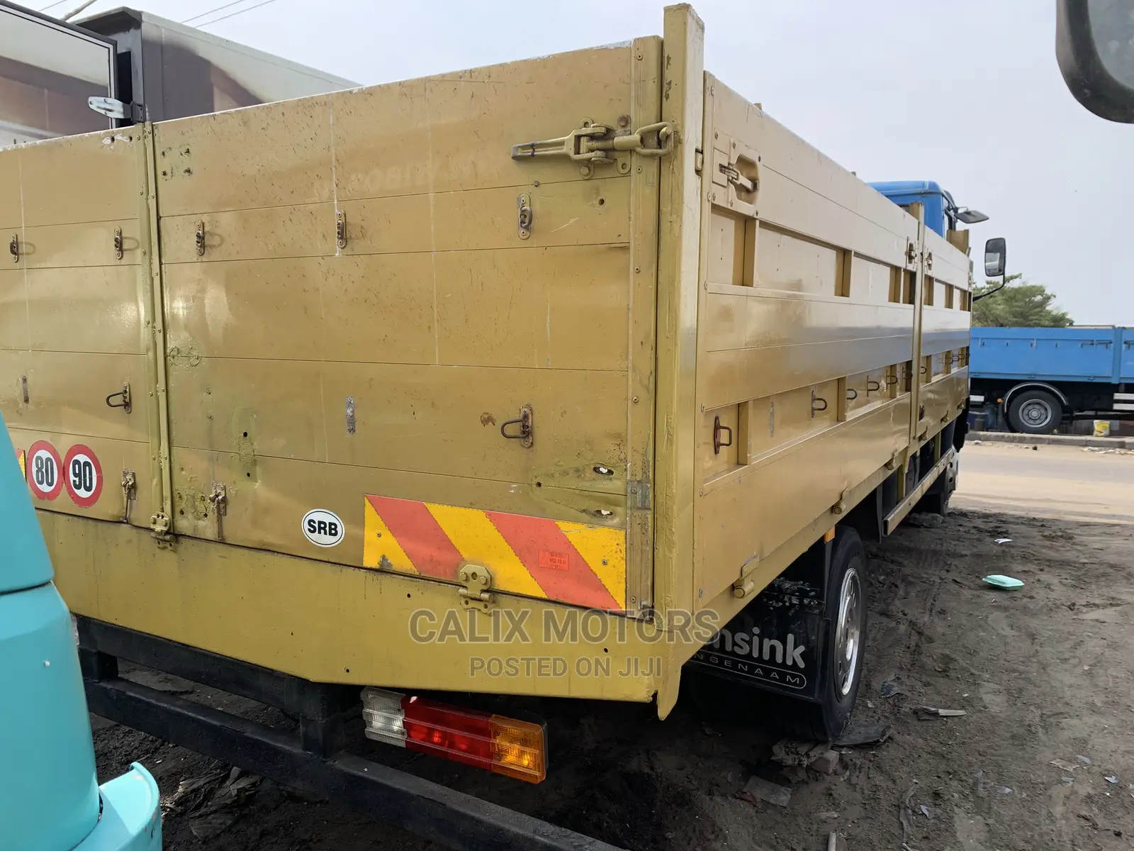 Foreign Used Mercedes Benz 814 Trucks.