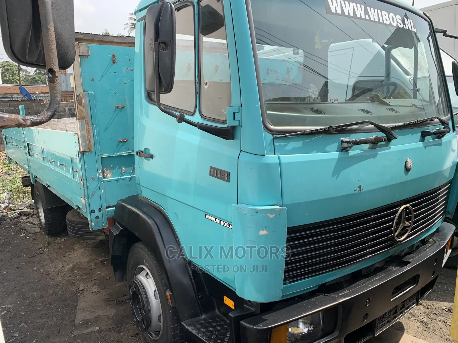 Foreign Used Mercedes Benz 1114 Truck.