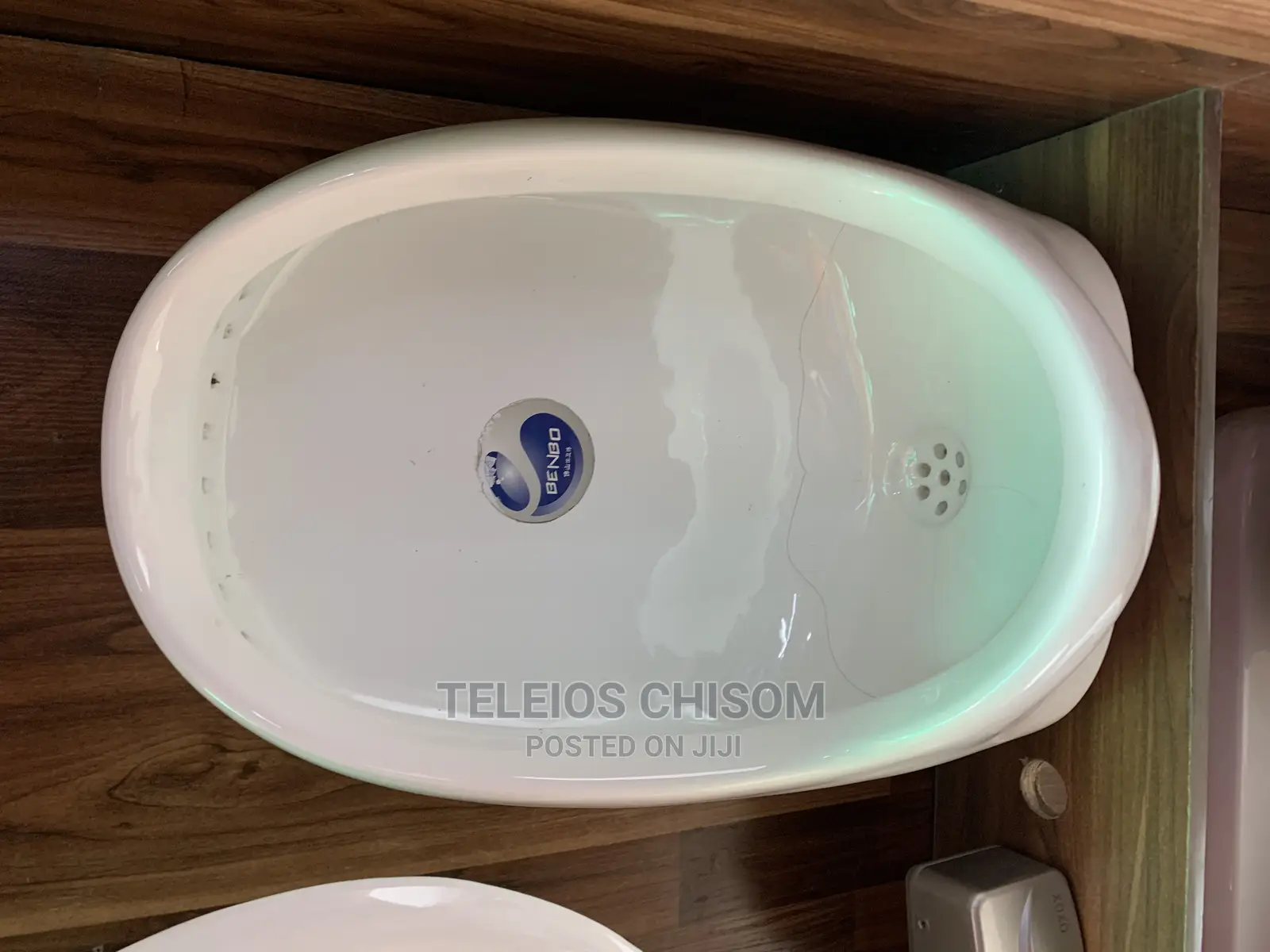 Urinary Bowl Round
