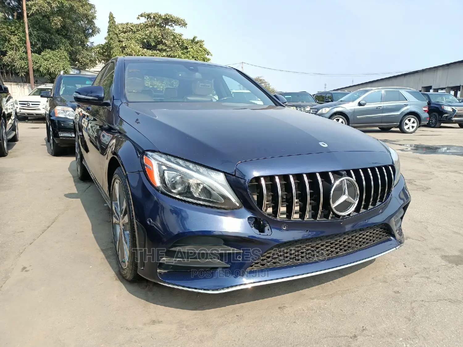 Mercedes-Benz C300 2017 Blue