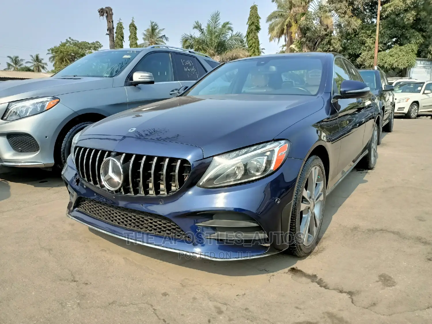 Mercedes-Benz C300 2017 Blue