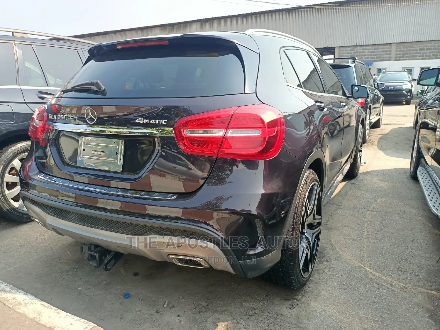 Mercedes-Benz GLA 250 2016 Purple