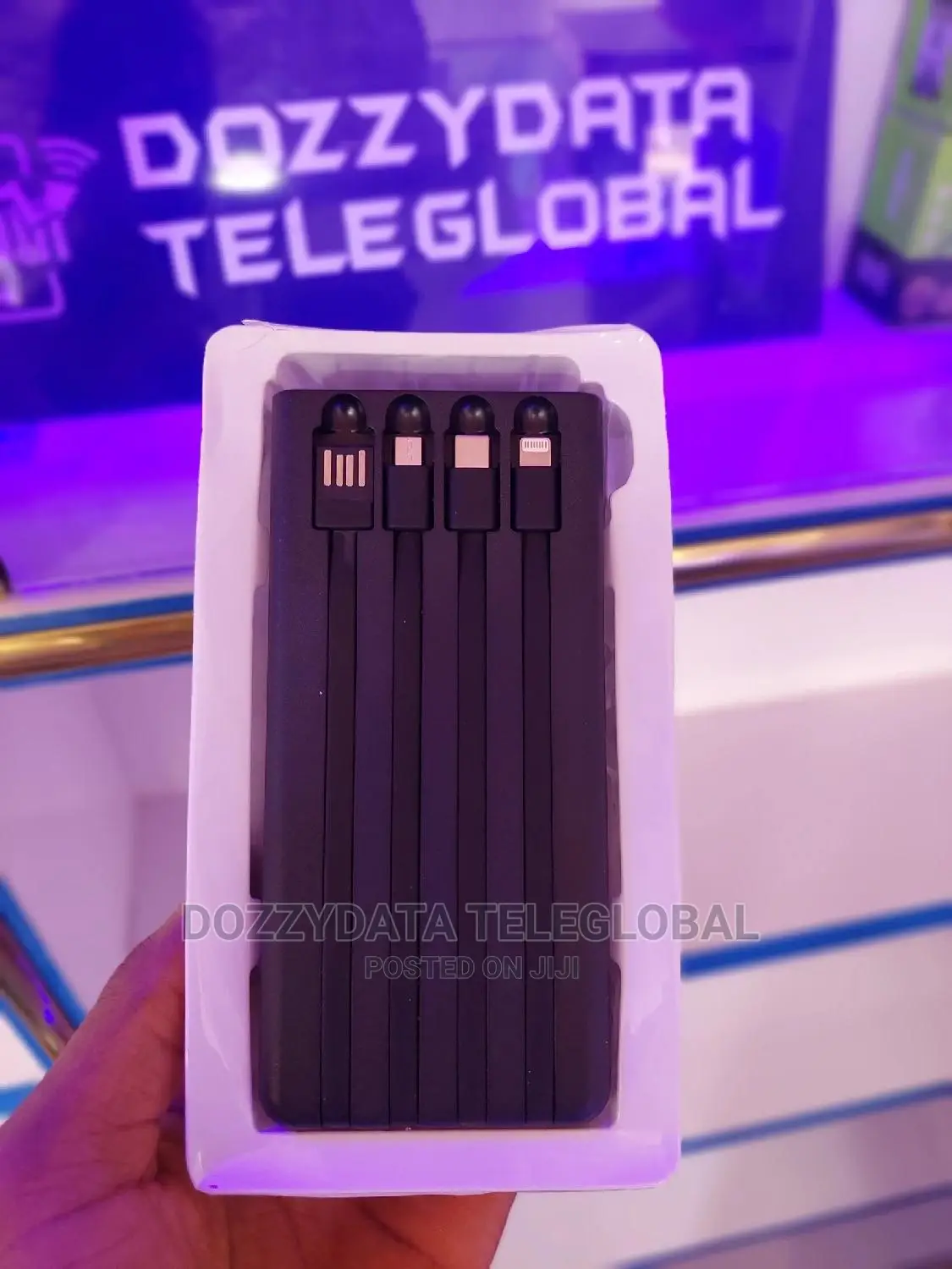 MARKATU 30,000mah Powerbank With Cables