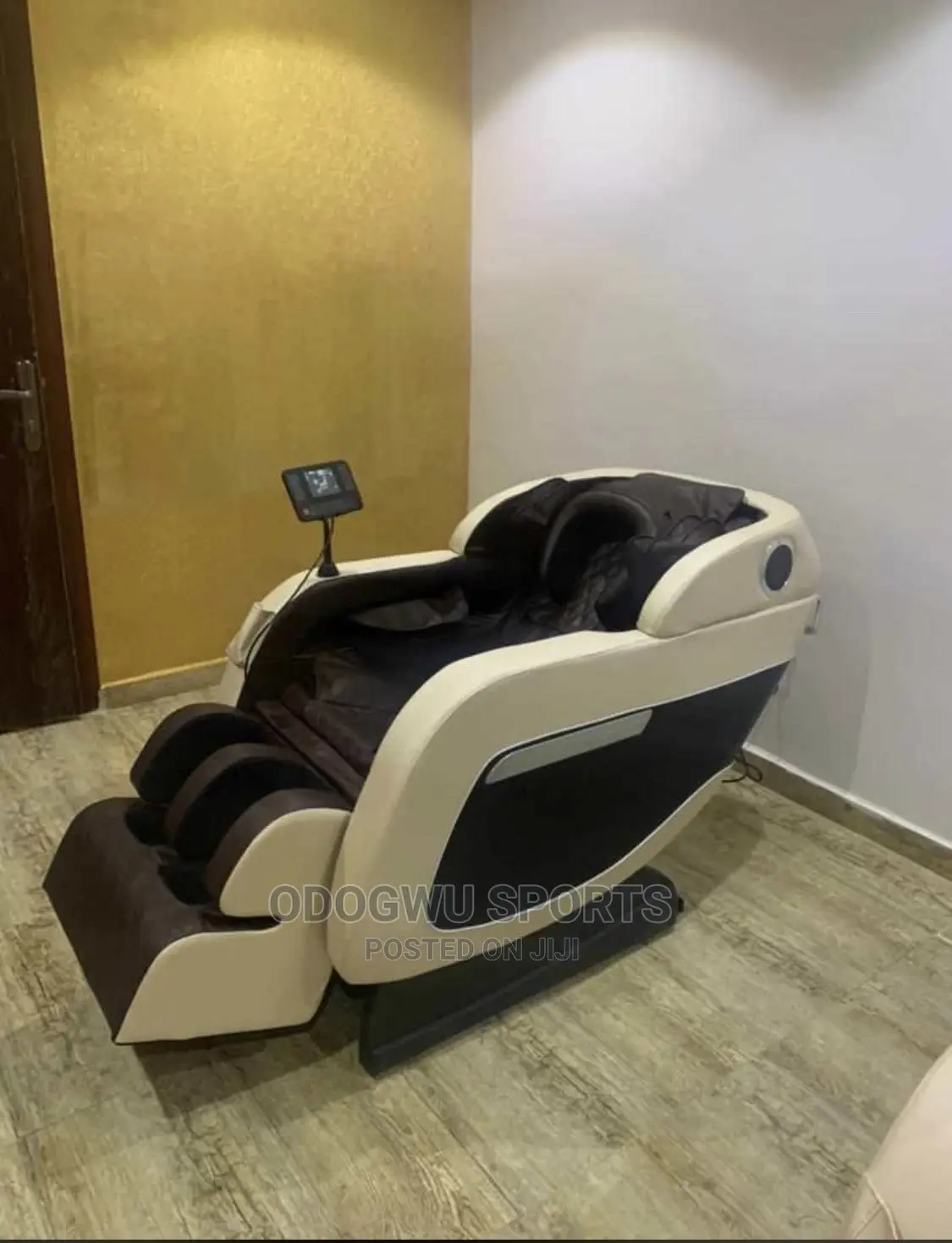 Luxury Massage Chair With Screen