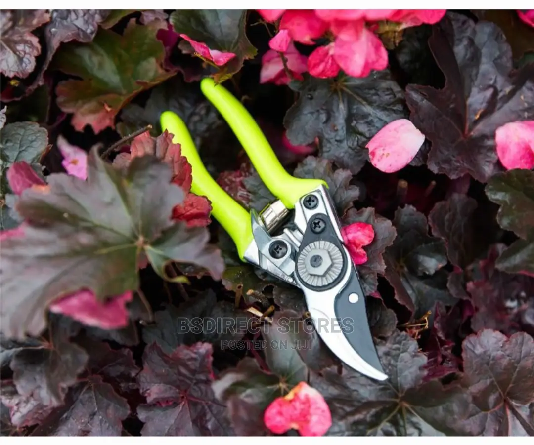 Burgon and Ball RHS Florabrite Fluorescent Pocket Pruner