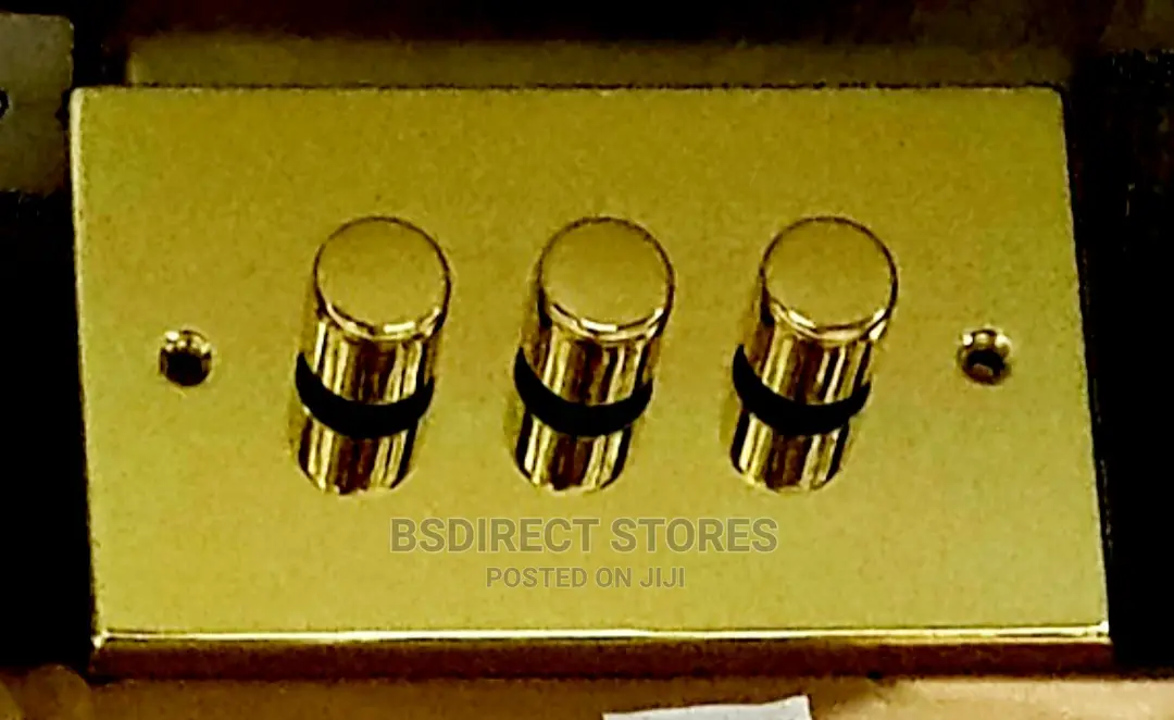 Brass Effect Gold 3-Gang Push on/Off Rotary Dimming Switch