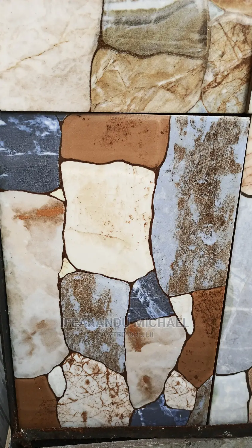 Short Crack Tiles