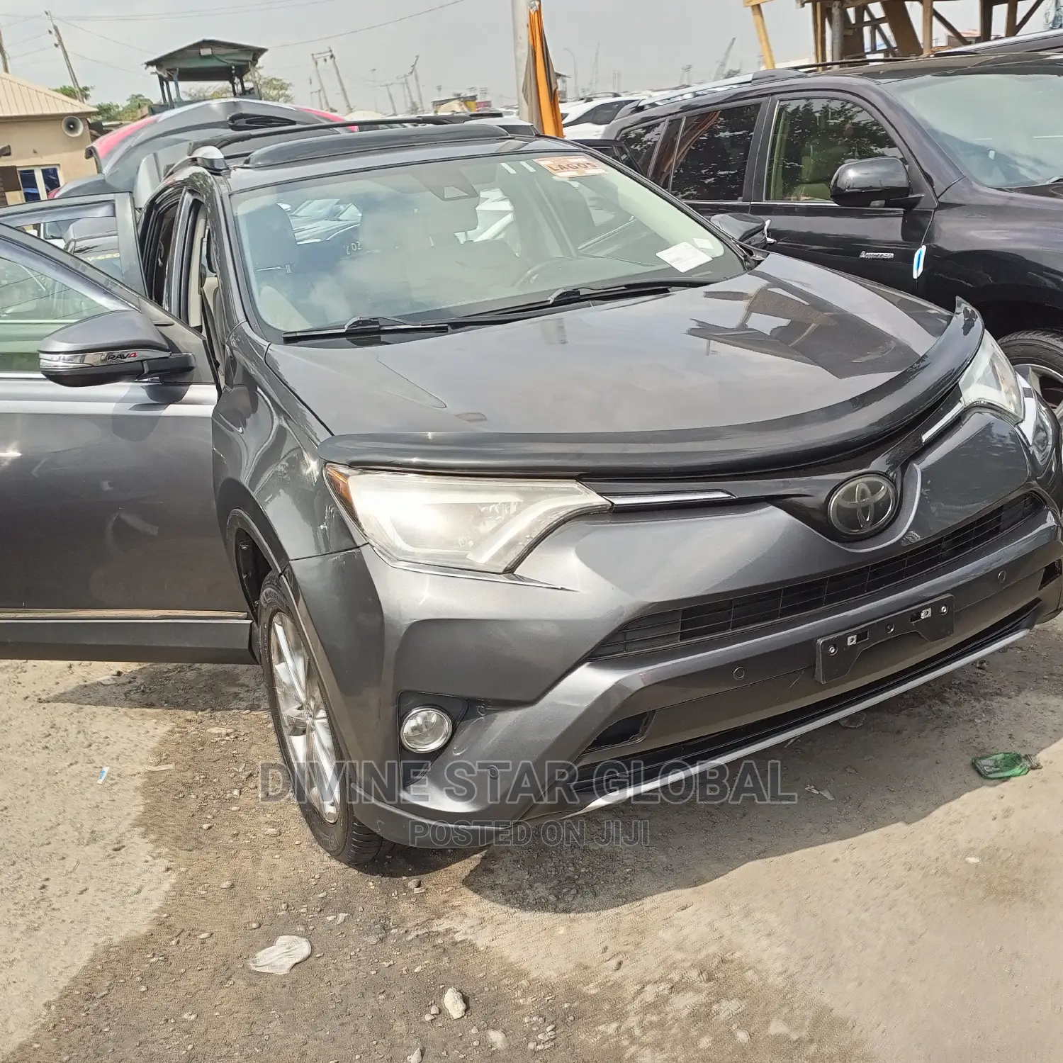 Toyota RAV4 2016 Gray