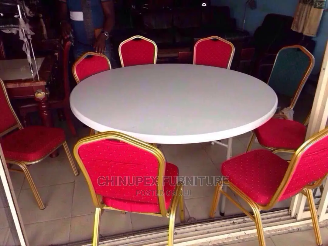 10 Seaters Round Table Refold Able Banquet / Event Table