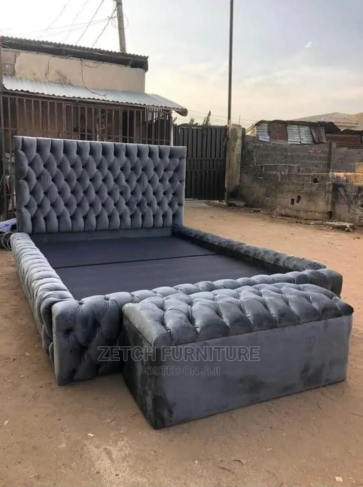 Standard 6x6 Padded Bedframe