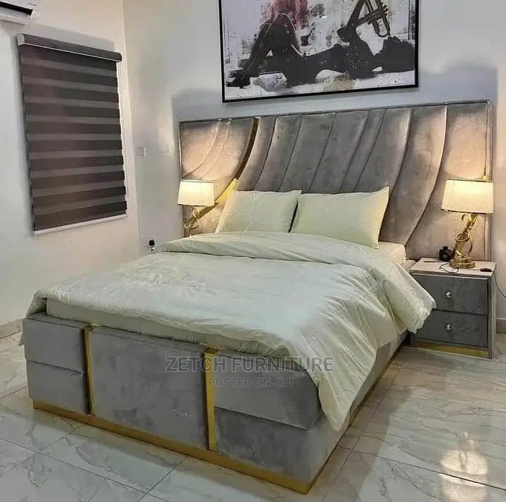 Standard 6x6 Padded Bedframe