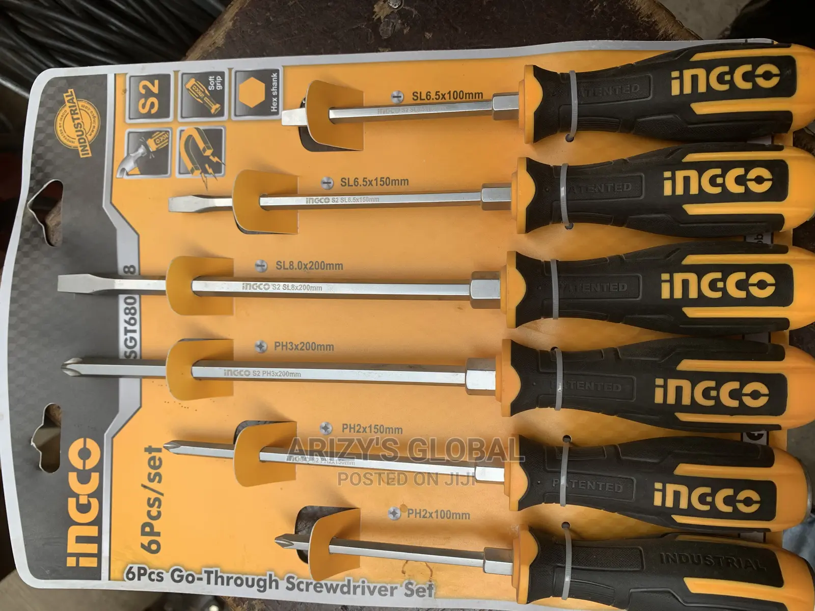 Mechanical Engineering Screwdriver Set