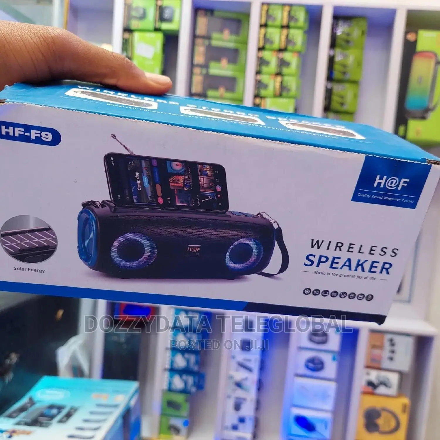 Hf-F9 Wireless Bluetooth Speaker Charge Through Solar Panel