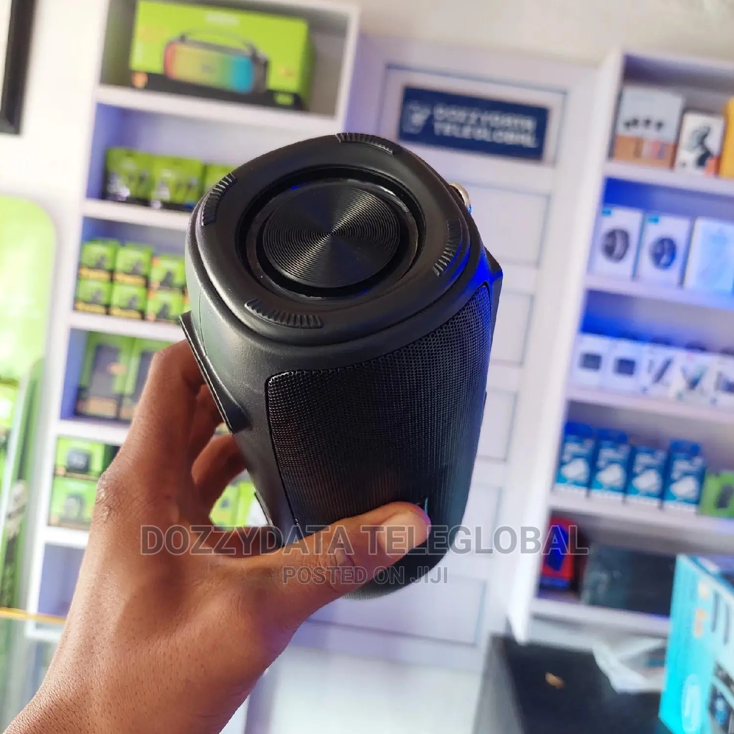Hf-F9 Charge Through Solar Panel Bluetooth Speaker