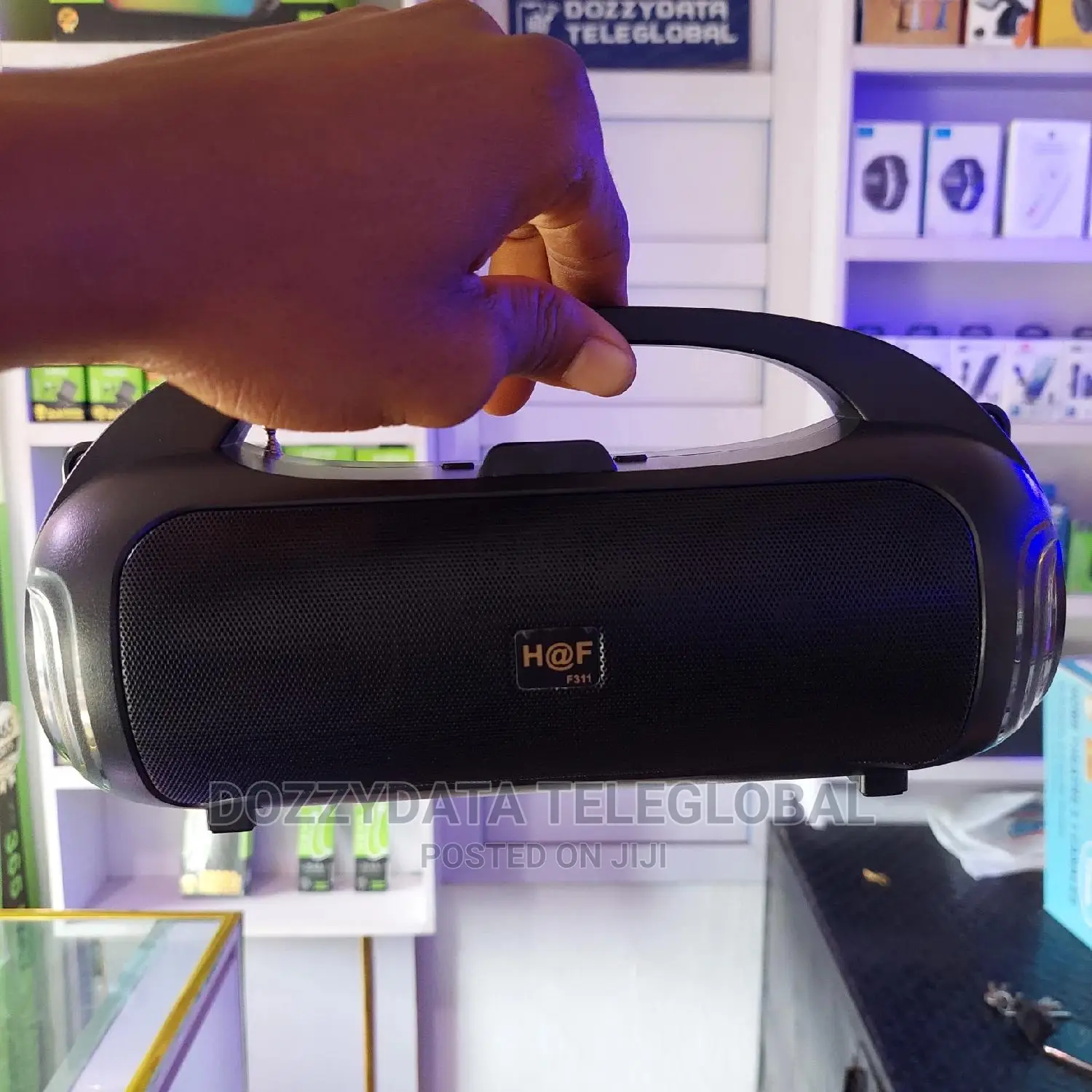 Hf - F311 Charge With Solar Panel Wireless Bluetooth